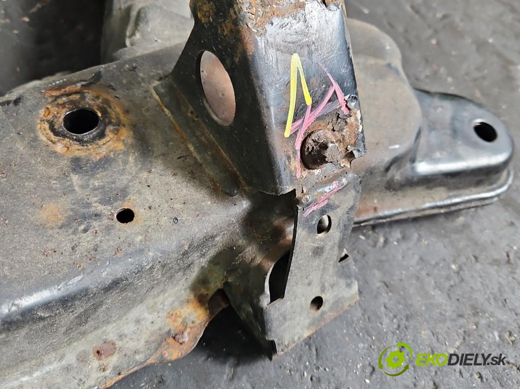 Opel Meriva A 2002-2010 1.6 16V 101 HP manual 74 kW 1598 cm3 5- výstuha motora