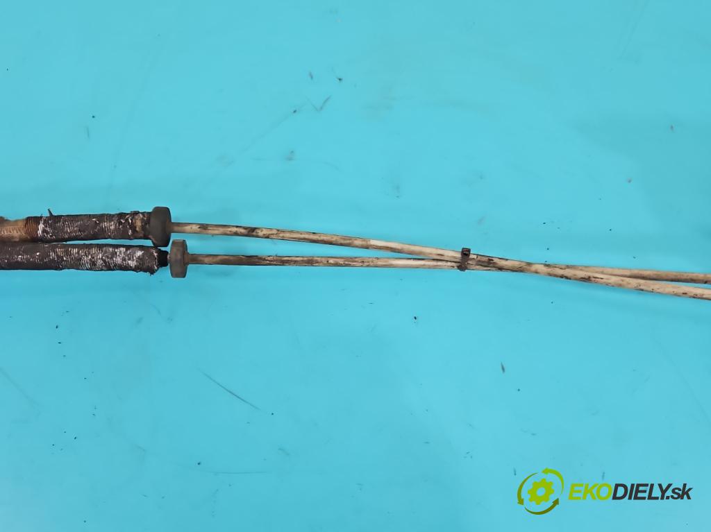 Vw Passat B3 1988-1993 1.6d 69KM manual 51 kW 1600 cm3 5- Páka: Změny: stupeň,rýchlosť  (Rýchlostná páka (kulisa))