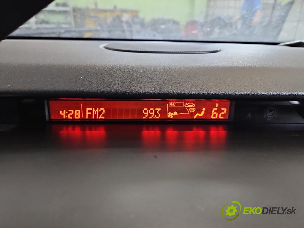 Mazda Cx-7 2.3 T 245KM automatic 180 kW 2260 cm3 5- Zobrazit: 14789652 (Prístrojová doska)