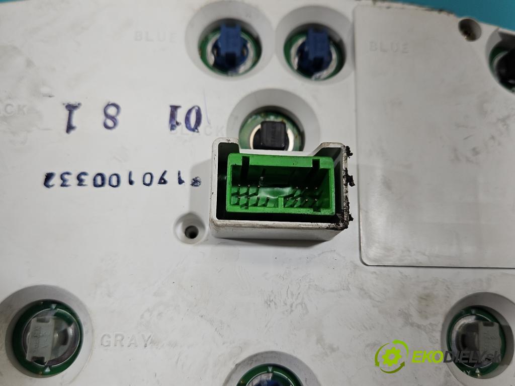 Volvo S60 I 2000-2010 2.4 20V 140 HP manual 103 kW 2435 cm3 4- prístrojovka/ budíky 8637993 (Prístrojová doska)