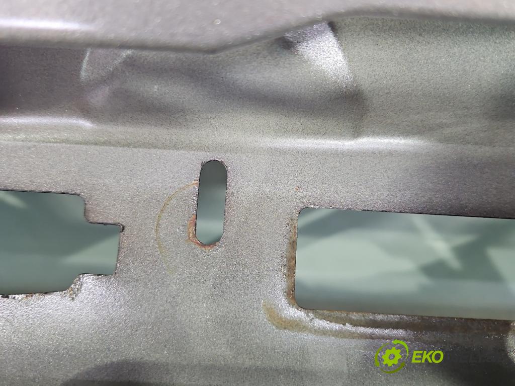 Peugeot 4007 2007-2012 2.2 hdi 156 HP automatic 115 kW 2179 cm3 5- zadna kufor  (Kapota zadná (kufor))