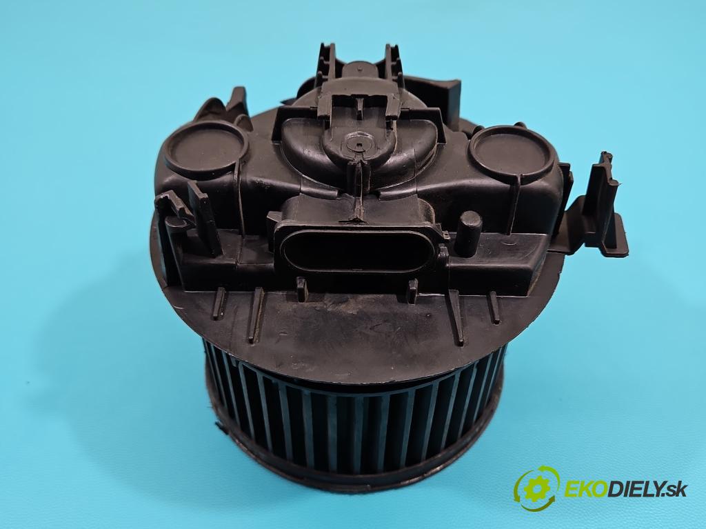 Renault Megane II 2003-2008 1.5 dci 82 HP manual 60 kW 1461 cm3 5- ventilátor vzduchu 