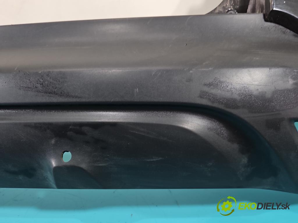 Renault Captur I 2013-2019 0.9 Tce 90 hp manual 66 kW 898 cm3 5- nárazník zadní  (Klika dveří ostatní)