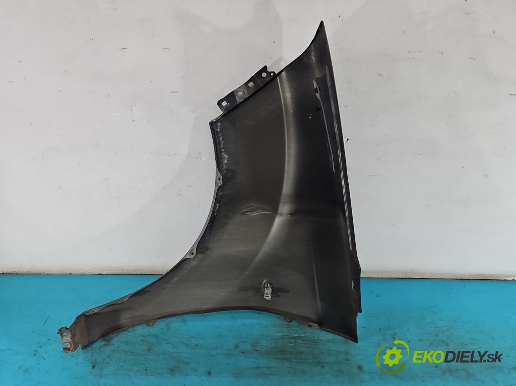 Peugeot 4007 2007-2012 2.2 hdi 156 HP automatic 115 kW 2179 cm3 5- blatník predné pravý  (Kľučka dverí ostatné)