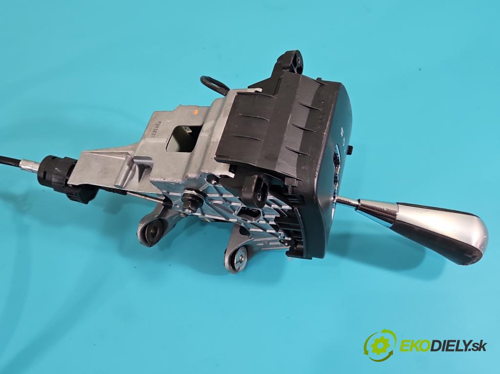 Lexus RX II 2003-2008 3.3 V6 211KM automatic 155 kW 3311 cm3 5- Páka: Změny: stupeň,rýchlosť  (Rýchlostná páka (kulisa))