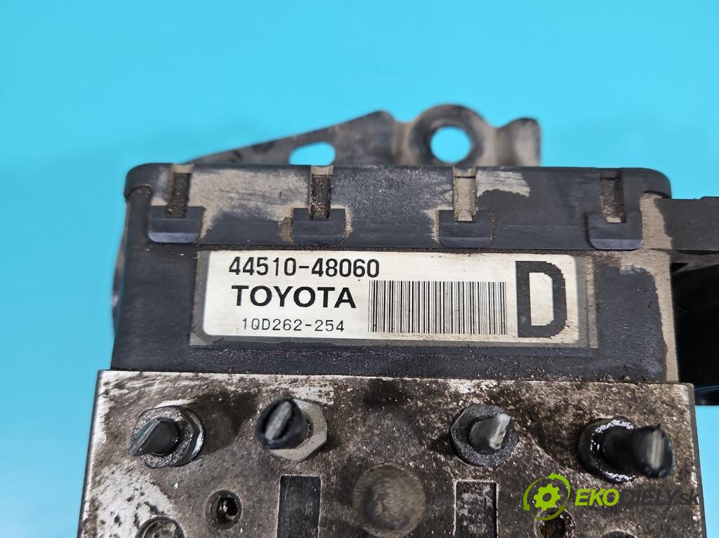 Lexus RX II 2003-2008 3.3 V6 211KM automatic 155 kW 3311 cm3 5- čerpadlo abs 44510-48060 (Pumpa ABS)