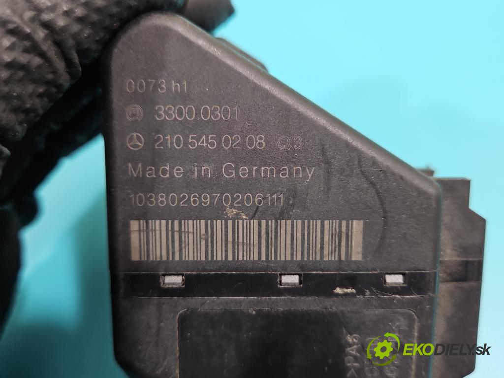 Mercedes C W202 1993-2001 2.2 cdi 125 HP manual 92 kW 2151 cm3 4- Spínačka 2105450208 (Spínacia skrinka)