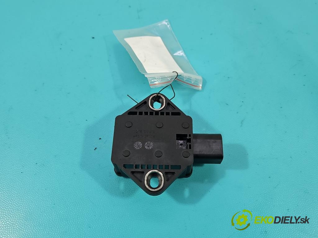 Audi A6 C6 2004-2011 2.0 tdi 140 hp manual 103 kW 1968 cm3 4- snímač ESP 4F0907637
