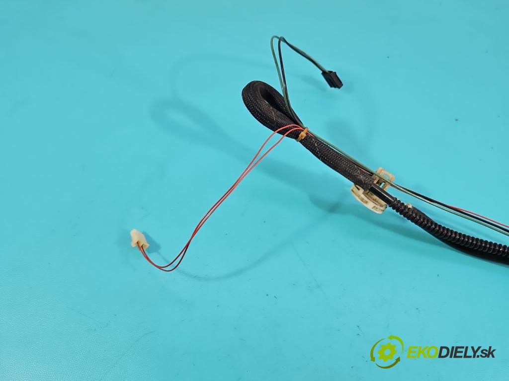 Volvo S60 I 2000-2010 2.4 20V 140 HP manual 103 kW 2435 cm3 4- čerpadlo palivo 8649681