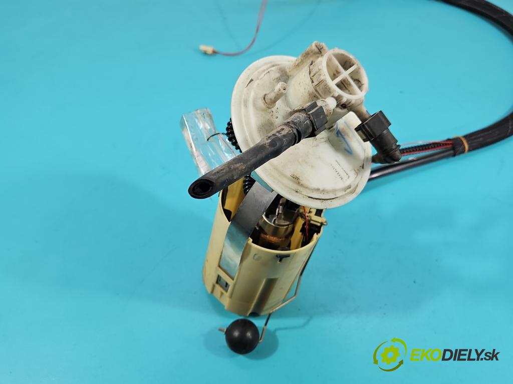 Volvo S60 I 2000-2010 2.4 20V 140 HP manual 103 kW 2435 cm3 4- čerpadlo palivo 8649681