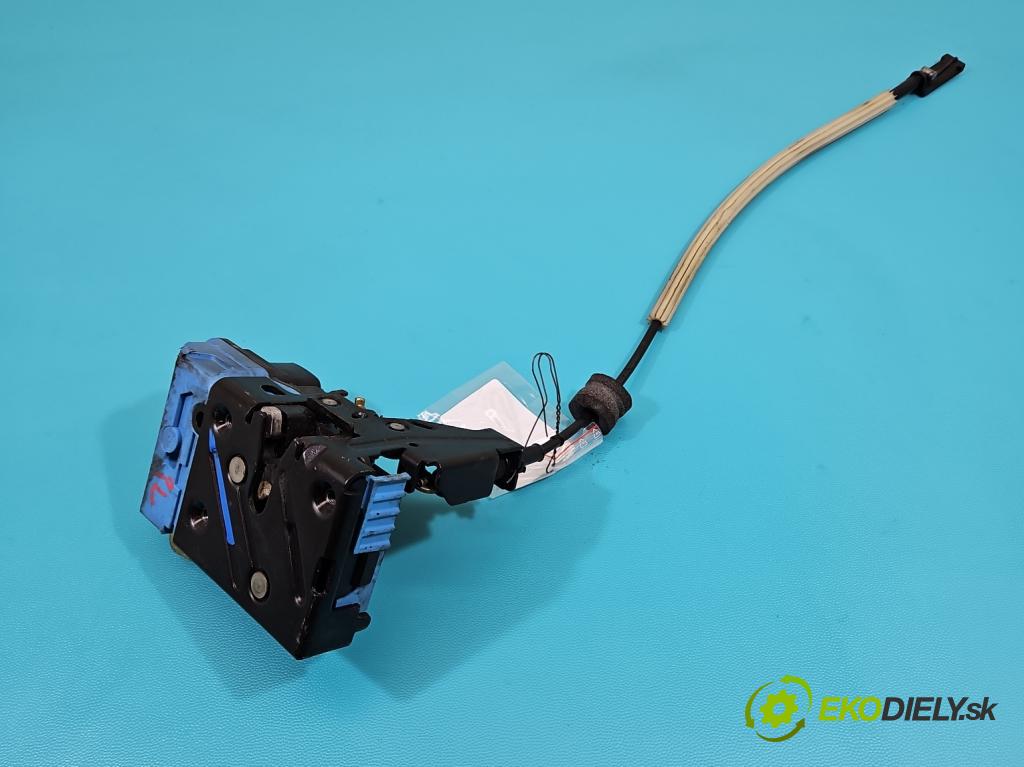 Volvo S60 I 2000-2010 2.4 20V 140 hp manual 103 kW 2435 cm3 4- zámek přední levý 8650544