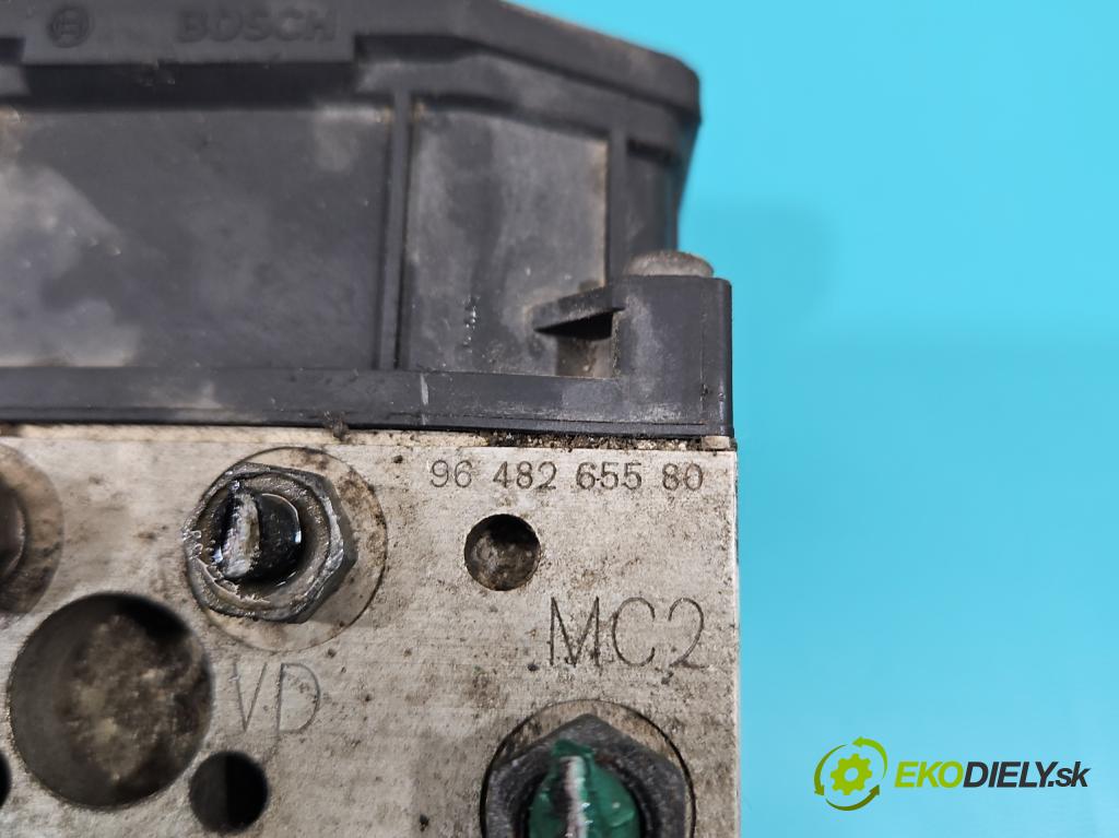 Peugeot 307 2.0 16V 135 HP manual 99 kW 1997 cm3 5- čerpadlo abs 9648265580 (Pumpa ABS)