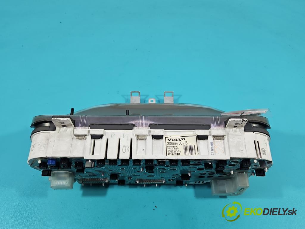 Volvo V40 I 1995-2004 1.9 dci 116 HP manual 85 kW 1870 cm3 5- prístrojovka/ budíky 30889706 (Prístrojová doska)