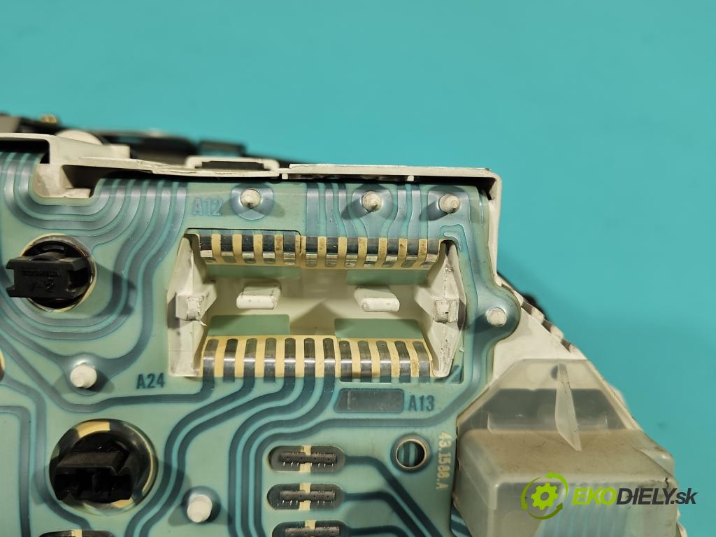 Volvo V40 I 1995-2004 1.9 dci 116 HP manual 85 kW 1870 cm3 5- prístrojovka/ budíky 30889706 (Prístrojová doska)