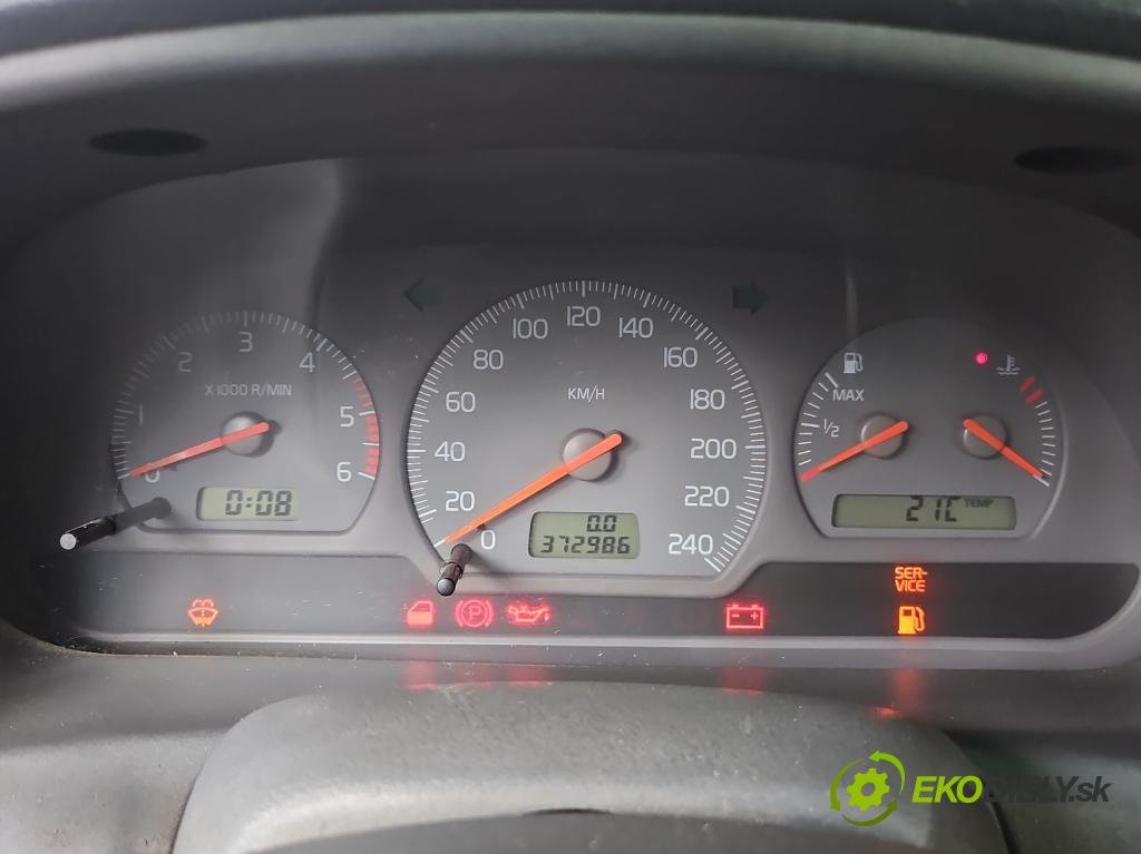 Volvo V40 I 1995-2004 1.9 dci 116 HP manual 85 kW 1870 cm3 5- prístrojovka/ budíky 30889706 (Prístrojová doska)