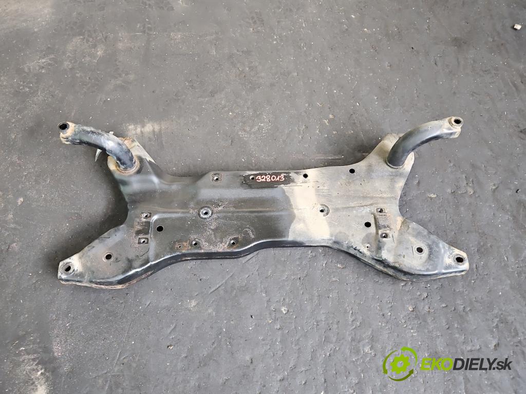 Peugeot 4007 2007-2012 2.2 hdi 156 HP automatic 115 kW 2179 cm3 5- výstuha motora 