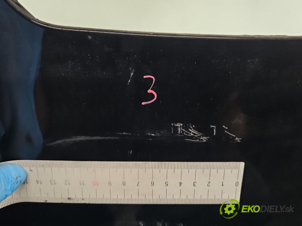 Lancia Thema II 2011-2014 3.0 CRD 239KM automatic 176 kW 2987 cm3 4- zadní kufrové dveře  (Zadní kapota (kufr))