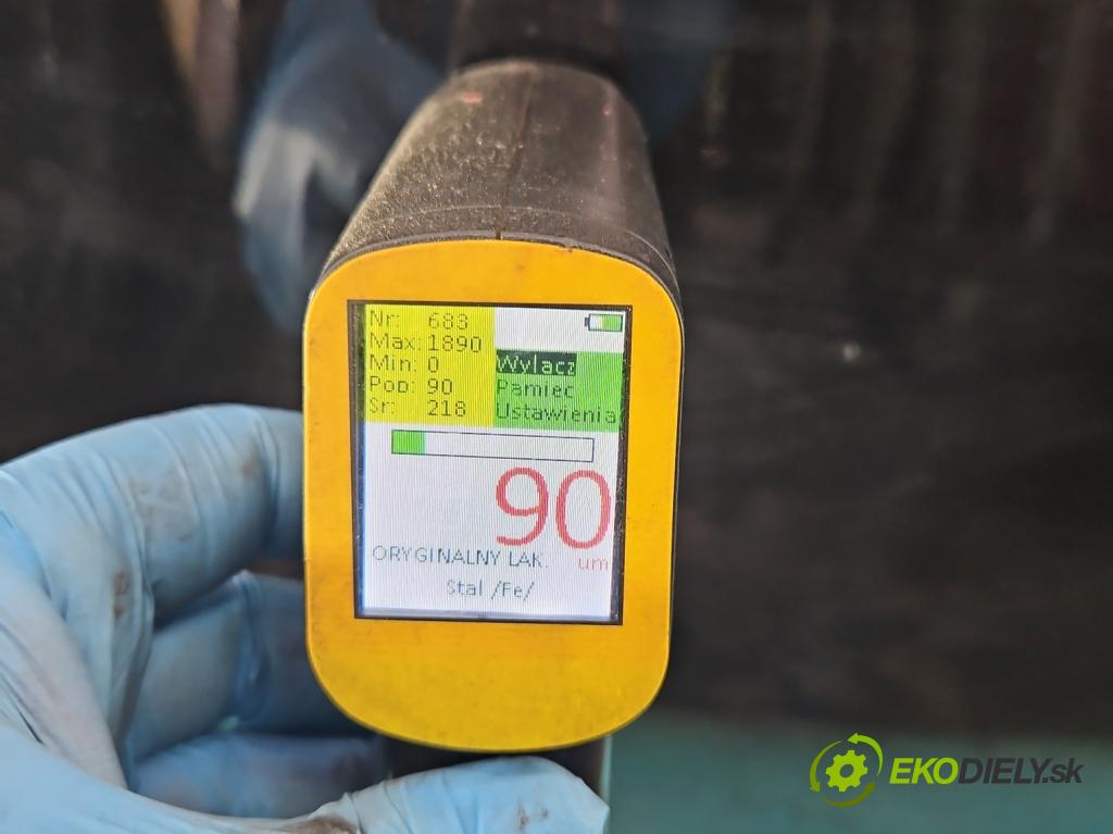 Lancia Thema II 2011-2014 3.0 CRD 239KM automatic 176 kW 2987 cm3 4- zadní kufrové dveře  (Zadní kapota (kufr))