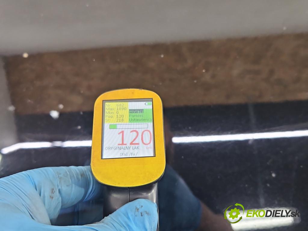 Lancia Thema II 2011-2014 3.0 CRD 239KM automatic 176 kW 2987 cm3 4- zadní kufrové dveře  (Zadní kapota (kufr))