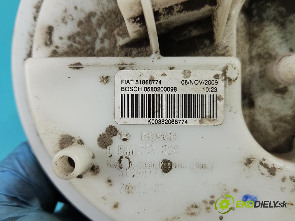 Fiat Punto EVO 09-12 1.4 77 hp manual 57 kW 1368 cm3 5- čerpadlo paliva 51868774