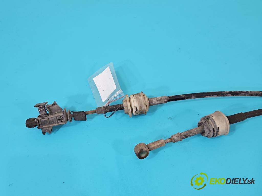 Fiat Punto Grande 1.4 77 HP manual 57 kW 1368 cm3 5- Páka: Změny: stupeň,rýchlosť 553462710 (Rýchlostná páka (kulisa))