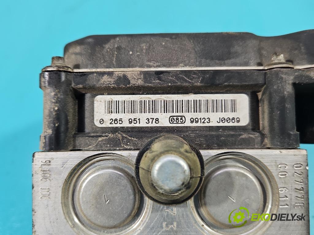 Fiat Punto EVO 09-12 1.4 77 HP manual 57 kW 1368 cm3 5- čerpadlo abs 0265230808 (Pumpa ABS)