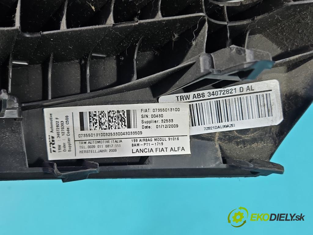Fiat Punto Grande 1.4 77 HP manual 57 kW 1368 cm3 5- airbag vzduch: spolujezdce: 07355013100 (Airbag)