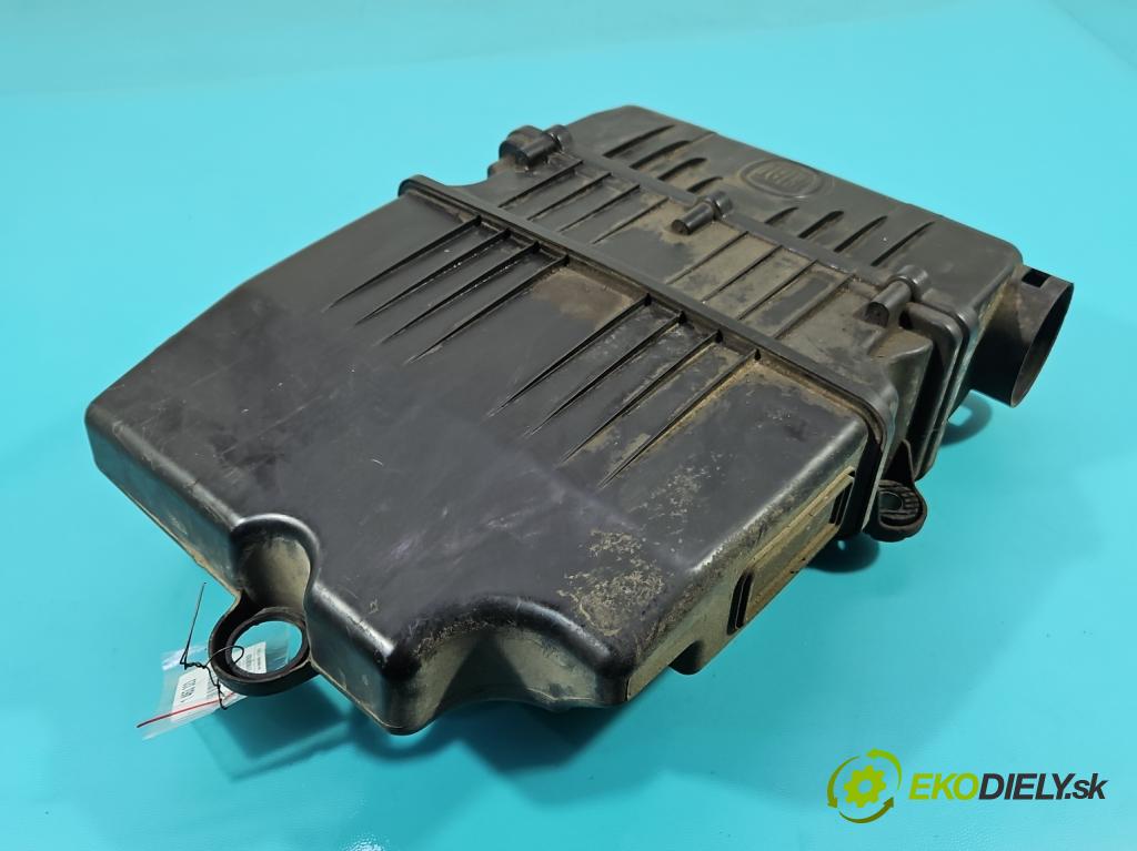 Fiat Punto EVO 09-12 1.4 77 HP manual 57 kW 1368 cm3 5- obal filtra vzduchu 51773400 (Obal filtra vzduchu)