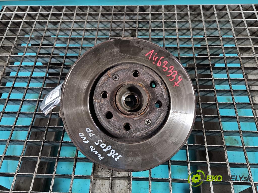 Fiat Punto Grande 1.4 77 hp manual 57 kW 1368 cm3 5- náboj pravé  (Náboje)