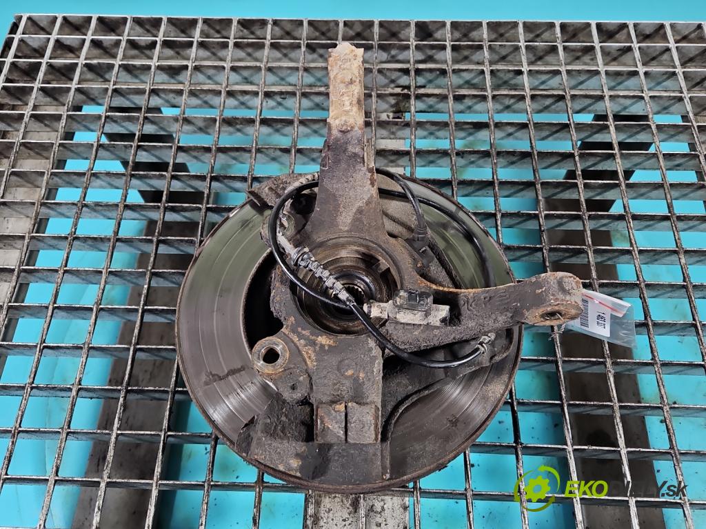 Fiat Punto Grande 1.4 77 hp manual 57 kW 1368 cm3 5- náboj pravé  (Náboje)