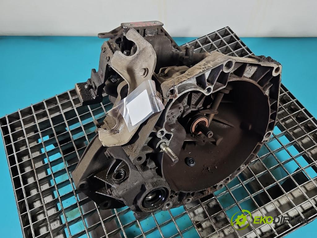 Fiat Punto EVO 09-12 1.4 77 HP manual 57 kW 1368 cm3 5- prevodovka stupeň,rýchlosť manual 