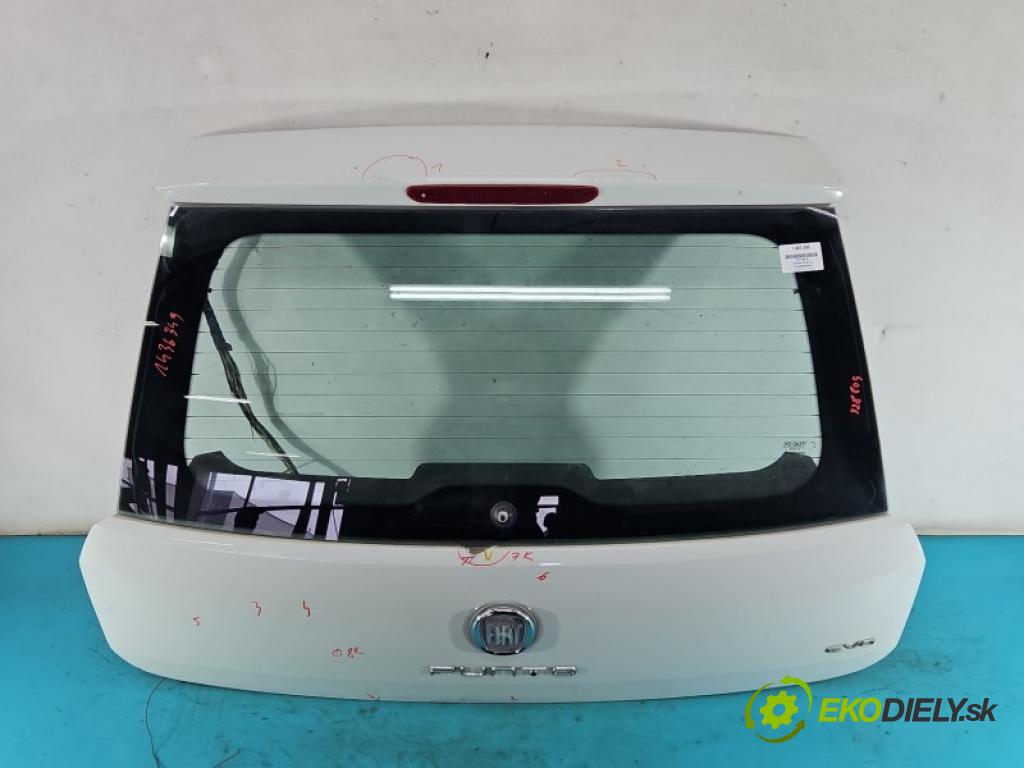 Fiat Punto Grande 1.4 77 HP manual 57 kW 1368 cm3 5- zadna kufor (Kapota zadná (kufor))