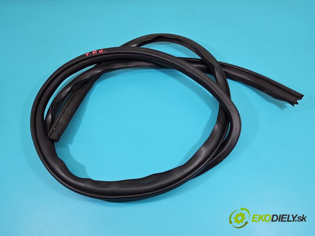 Peugeot 4007 2007-2012 2.2 hdi 156 hp automatic 115 kW 2179 cm3 5- Těsnění: dveře zadní pravé  (Ostatní)