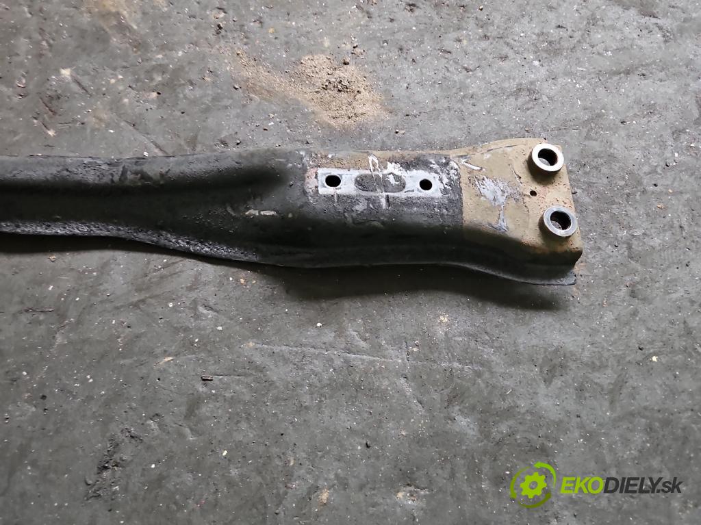 Peugeot 4007 2007-2012 2.2 hdi 156 HP automatic 115 kW 2179 cm3 5- výstuha motora
