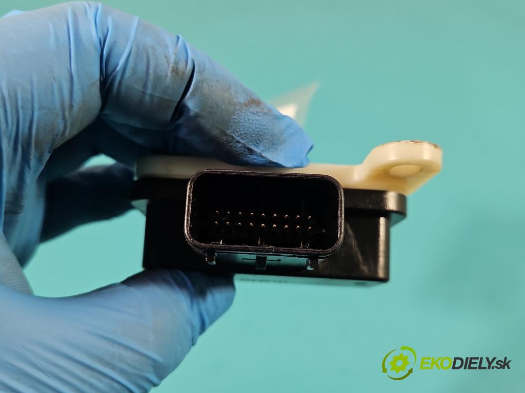 Ford Mustang V 2004-2014 3.7 V6 automatic 227 kW 3731 cm3 2- řídící jednotka BR33-14B422-AB