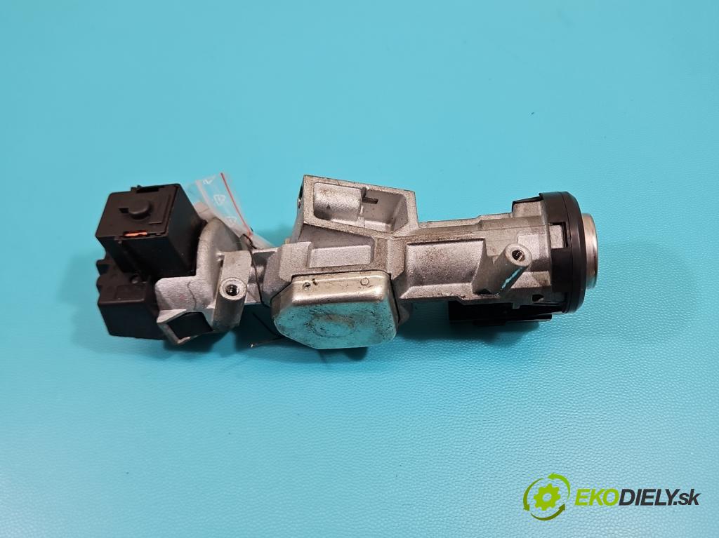 Ford Mustang V 2004-2014 3.7 V6 automatic 227 kW 3731 cm3 2- Spínačka AA83-3F880-AA (Spínacia skrinka)