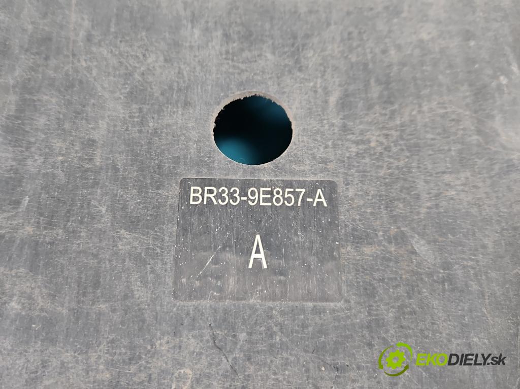 Ford Mustang V 2004-2014 3.7 V6 automatic 227 kW 3731 cm3 2- kryt plastová 28137042