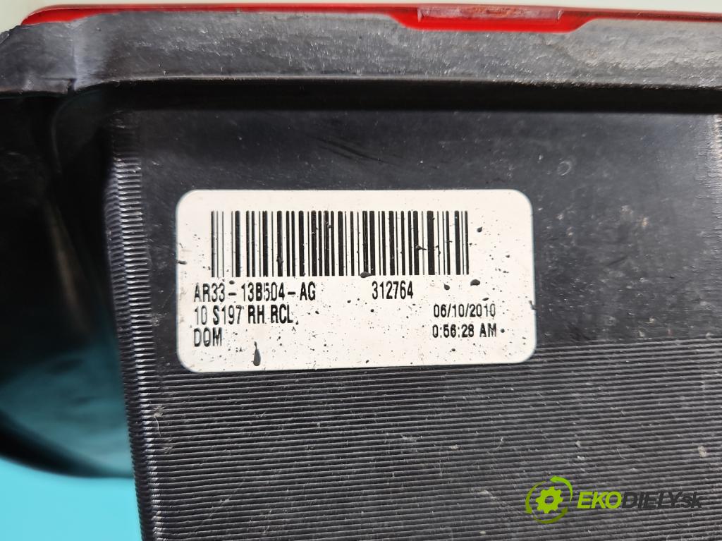 Ford Mustang V 2004-2014 3.7 V6 automatic 227 kW 3731 cm3 2- svetlo / reflektor zadné pravé AR33-13B504-AG (Kľučka dverí ostatné)