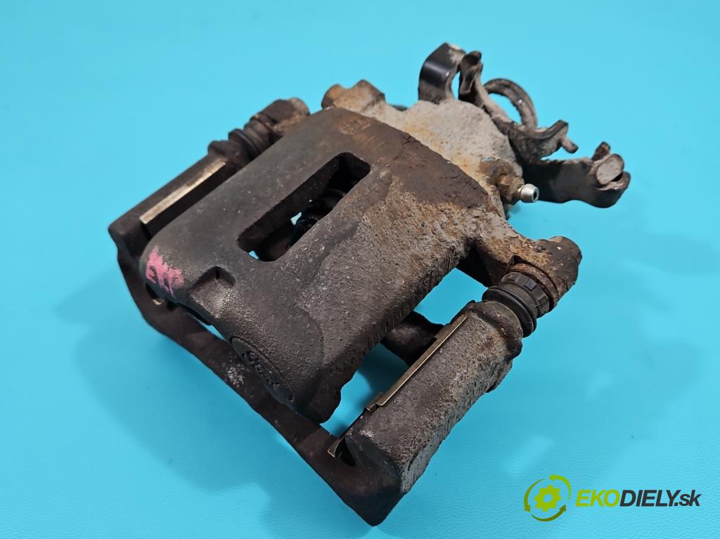 Ford Mustang V 2004-2014 3.7 V6 automatic 227 kW 3731 cm3 2- brzdič zadné ľavý VFSU-00880 (Kľučka dverí ostatné)