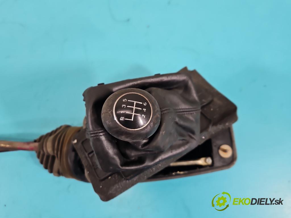 Audi A6 C6 2004-2011 2.0 tdi 140 HP manual 103 kW 1968 cm3 4- Páka: Změny: stupeň,rýchlosť  (Rýchlostná páka (kulisa))