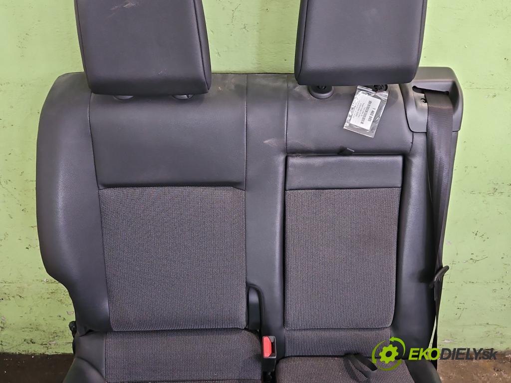 Peugeot Expert III 2016- 2.0 hdi 122 HP manual 90 kW 1997 cm3 5- Sedačka pravý  (Sedadlo)