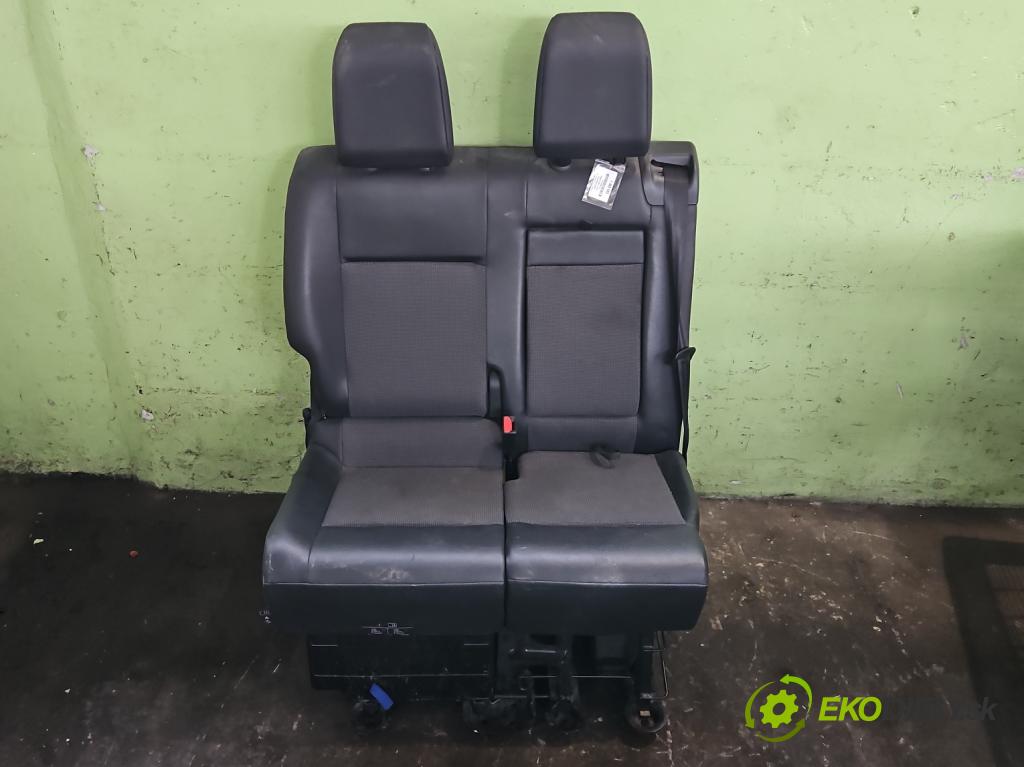 Peugeot Expert III 2016- 2.0 hdi 122 HP manual 90 kW 1997 cm3 5- Sedačka pravý  (Sedadlo)