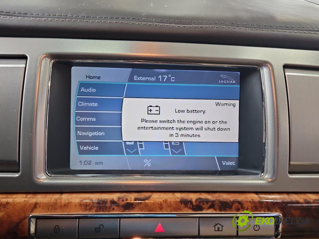 Jaguar XF I X250 2007-2015 5.0 V8 automatic 283 kW 5000 cm3 4- Zobrazit: 9X23-10E889-AB (Prístrojová doska)