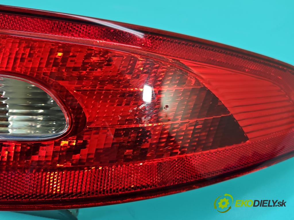 Jaguar XF I X250 2007-2015 5.0 V8 automatic 283 kW 5000 cm3 4- světlo zadní pravé R8X2313404BD (Klika dveří ostatní)