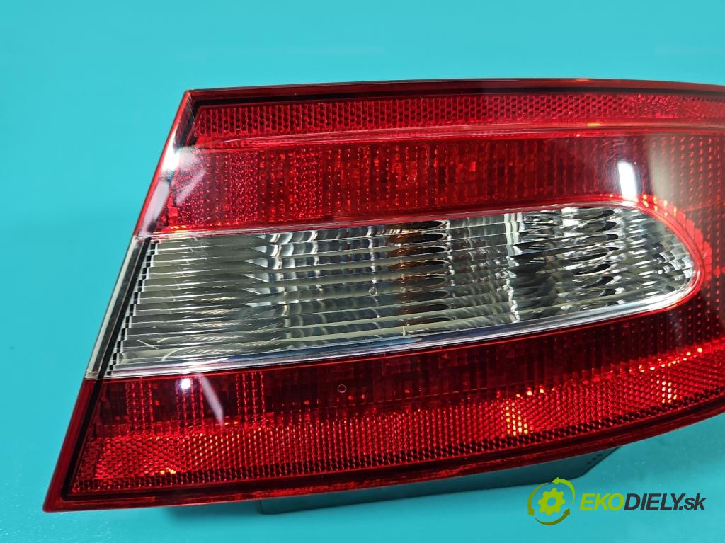 Jaguar XF I X250 2007-2015 5.0 V8 automatic 283 kW 5000 cm3 4- světlo zadní pravé R8X2313404BD (Klika dveří ostatní)