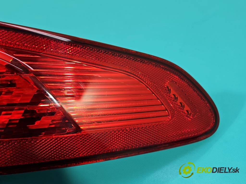 Jaguar XF I X250 2007-2015 5.0 V8 automatic 283 kW 5000 cm3 4- světlo zadní pravé R8X2313404BD (Klika dveří ostatní)