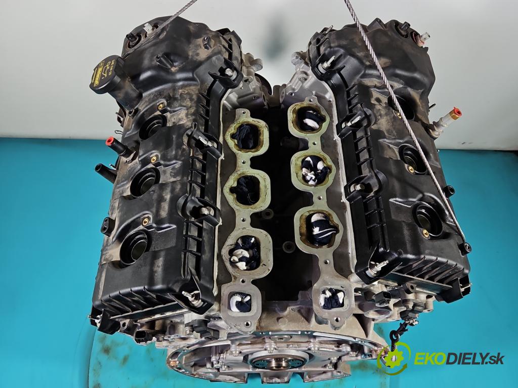 Ford Mustang V 2004-2014 3.7 V6 automatic 227 kW 3731 cm3 2- motor benzín: 