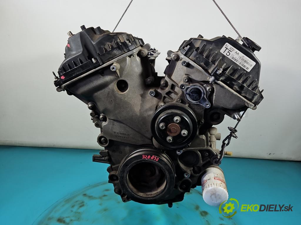 Ford Mustang V 2004-2014 3.7 V6 automatic 227 kW 3731 cm3 2- motor benzín: