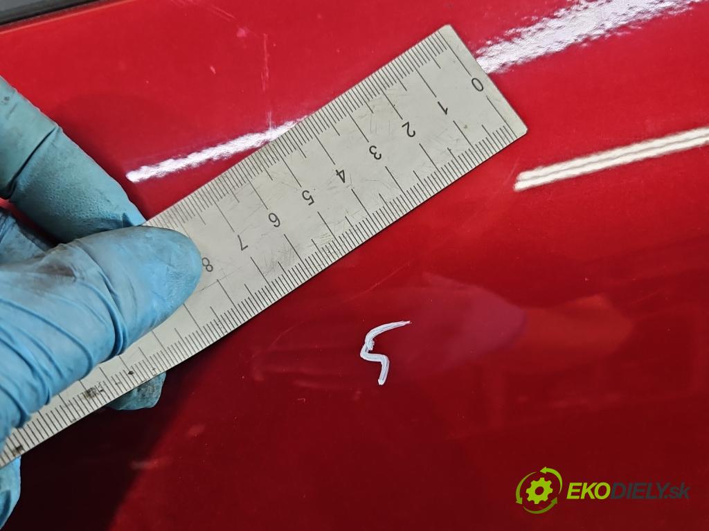 Kia Niro I 2016-2022 1.6 GDI 105 hp automatic 77,2 kW 1580 cm3 5- dveře přední levé  (Klika dveří ostatní)