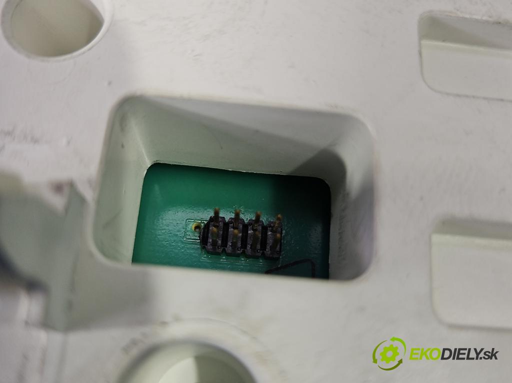 Suzuki Splash 1.2 16V 86 HP manual 63 kW 1242 cm3 5- prístrojovka/ budíky 34100-T51K04 (Prístrojová doska)